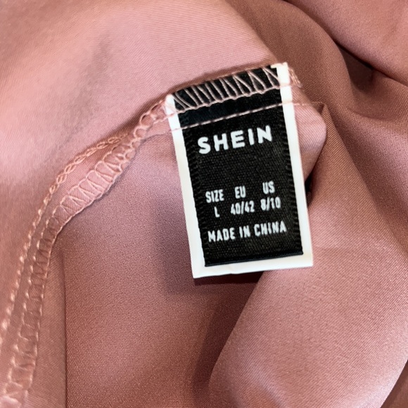 Ruffle Tank Top - Picture 3 of 3